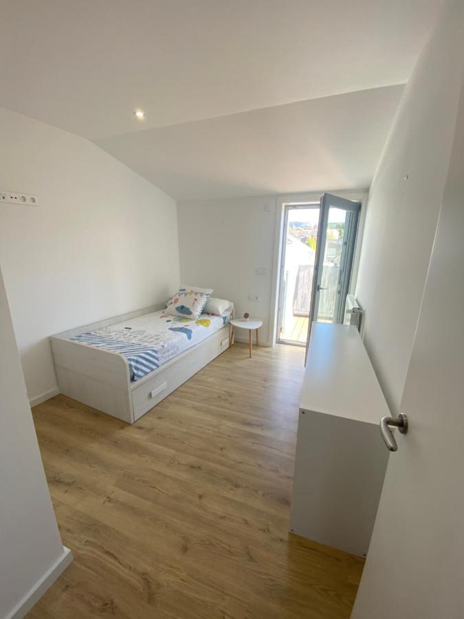 Atico Noa Con Terraza Y Parking Apartamento Pontevedra Exterior foto